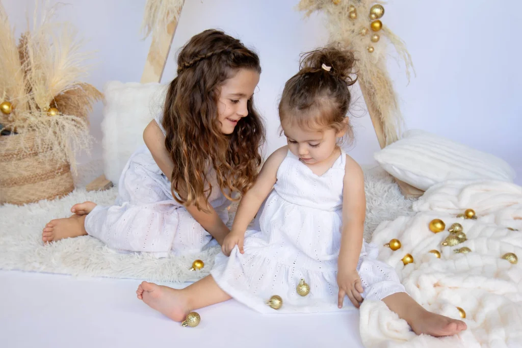 fotografia hermanas decorado navidad