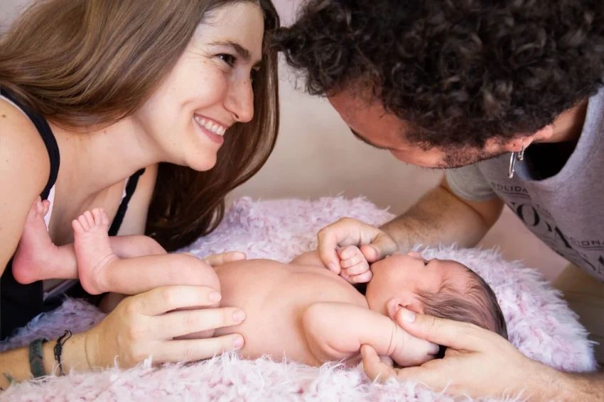 sesion newborn con padres manresa