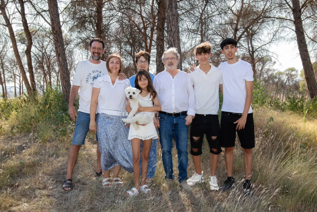 fotografia-familiar-con-abuelos-manresa-2